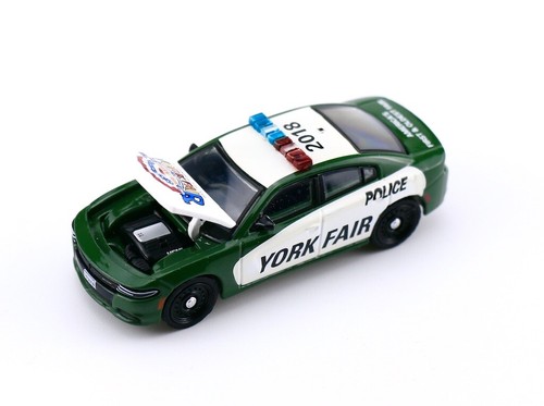 EY Greenlight 1:64 2018 Challenger York Fair Police Model Diecast Collect Car - Picture 2 of 5