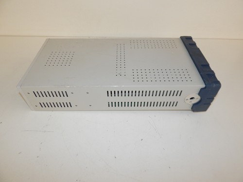 BK PRECISION 9131B DC POWER SUPPLY 30V/6A, 5V/3A, 375W (XDV70) - Picture 5 of 9