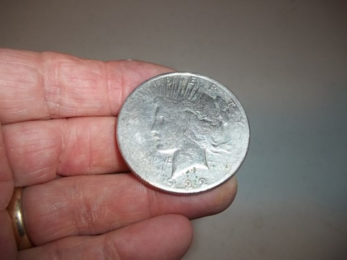 Vintage 1922S Peace Dollar 90% Silver Circulated Nice L@@K