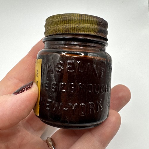 ÜBERWIEGEND VOLL! Vaseline Carbolated Petroleum Jelly Cheesebrough Mfg Co. 1920s? - Bild 5 von 9
