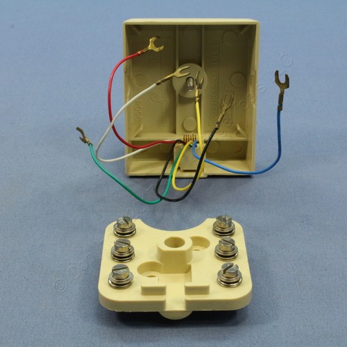 5 Leviton Ivory Telephone Surface Mount Jacks Modular Phone Type 625C 6P6C 40236 - Zdjęcie 6 z 7
