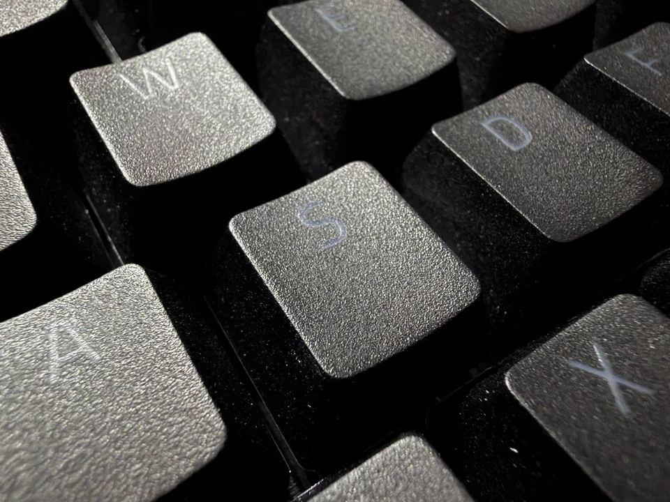 Razer Huntsman V3 Pro Wired Analog Optical Esports Keyboard - Image 3 of 4