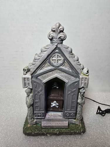 Lemax Spooky Town Halloween Village Haunted Haunted Crypt 34612 Lighted Retired - Picture 3 of 5