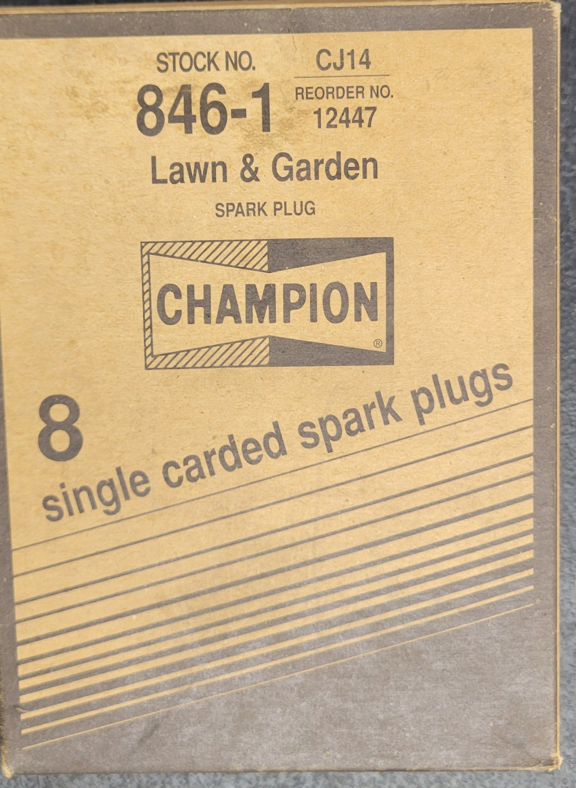 Champion Small Engine Spark Plug 846-1 CJ14 New Box Of 8 Single Carded Plugs