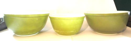 Vintage Pyrex Verde Green 402 & 403 Mixing Bowl Set of 3 Scratched - Picture 2 of 17