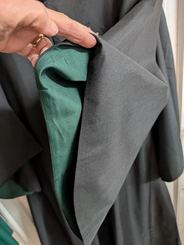 Harry Potter Slytherin School Youth Robe - Picture 6 of 13