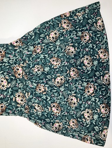H&M Girls Sleeveless Dress Size 4-6Y Cat Tiger Print Floral Tropical Green - Picture 7 of 20