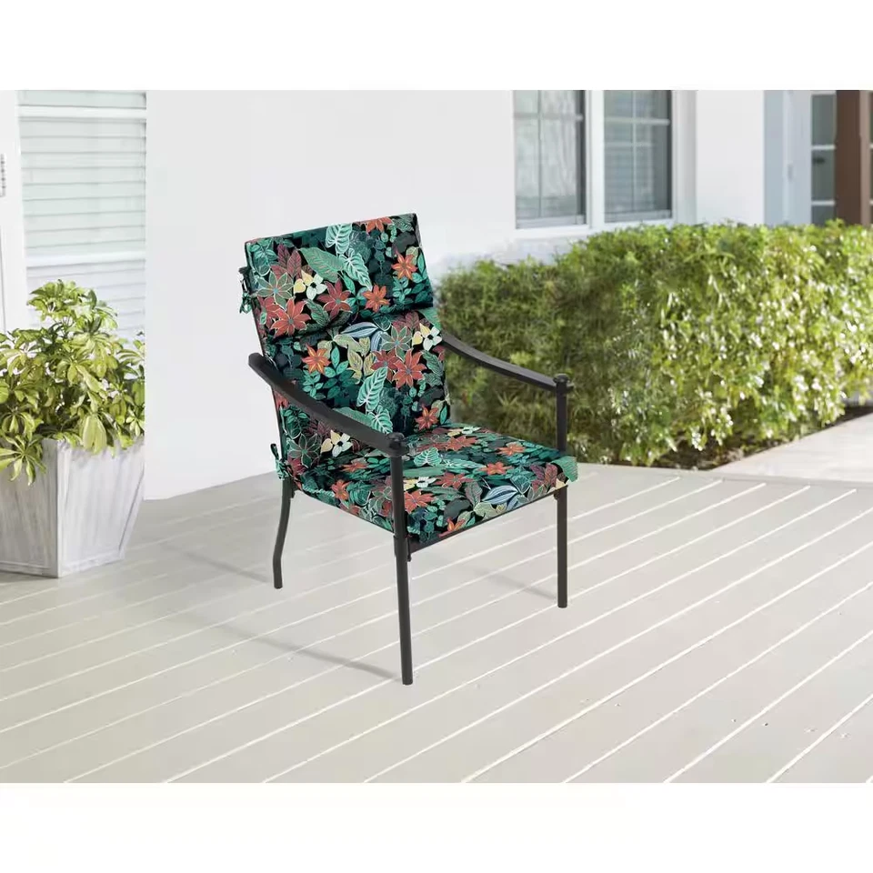 20 in. W X 20 in. Cojín exterior universal respaldo alto D en caprichoso floral (juego de Foto 2 de 4