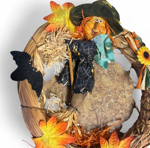 Vintage Witch Fall Decor Straw Small Wreath - Picture 3 of 3