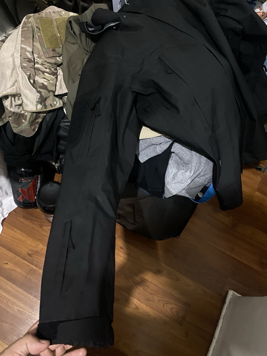 UF PRO BLACK MONSOON XT GEN.2 TACTICAL RAIN JACKET Size US XL fits