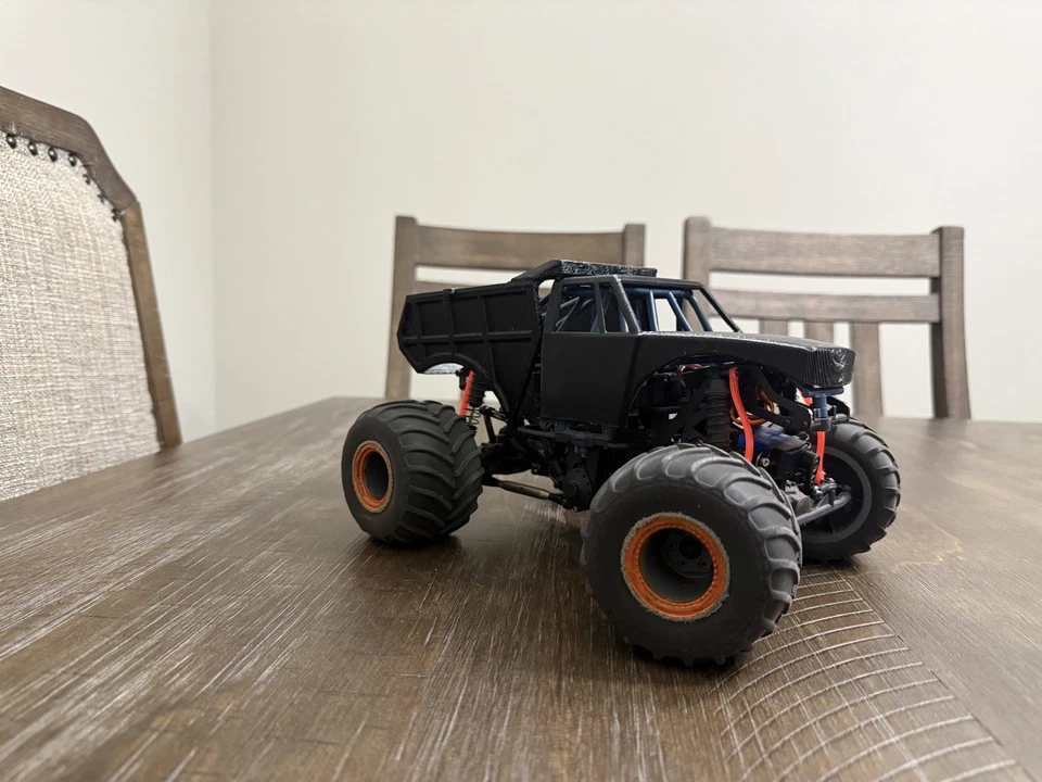 1/18 Losi Mini LMT Custom Earth Shaker / Dump Truck Body - Raw Body - PETG - Image 2 of 4