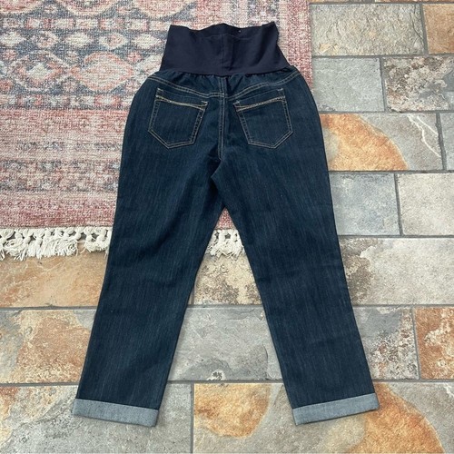 Three Seasons Maternity dark wash rolled capris - Picture 3 of 6