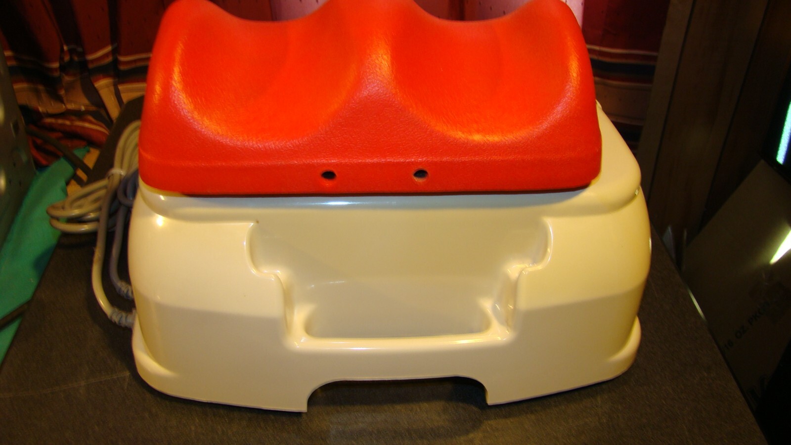 Goldfish Swing Exercise Massager Leg Aerobic Passive Exerciser Machine