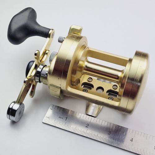 Carrete de fundición en topless Shimano Calcutta 700BSV dorado Japón CT700BSV - Imagen 5 de 16
