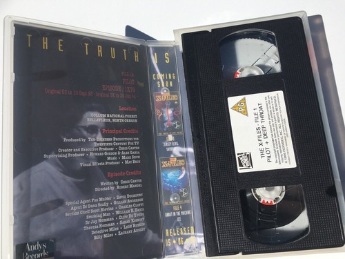 The X-Files, File 1 “Pilot” & “Deep Throat” - VHS Video PAL.  RARE. - Picture 3 of 3