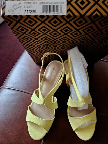 Charles By Charles David Women's Lemon DROP Microsuede Wedge Shoes - Picture 4 of 4