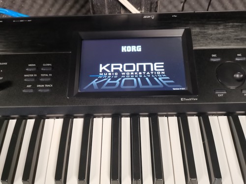 KORG Krome - 73 Tasten Workstation Keyboard - guter Zustand ! - Bild 6 von 6
