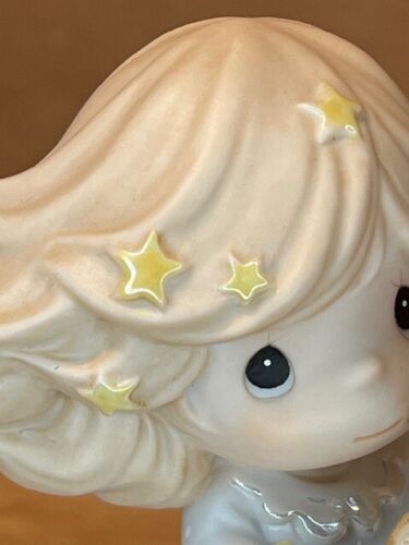 Precious Moments 530018 Wishes for the World Collectible Porcelain Figurine - Picture 19 of 19