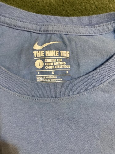 Nike T Shirt Mens Sz Large U.N.C Tarheels Blue Athletic Fit Jordan 23 - Bild 3 von 8