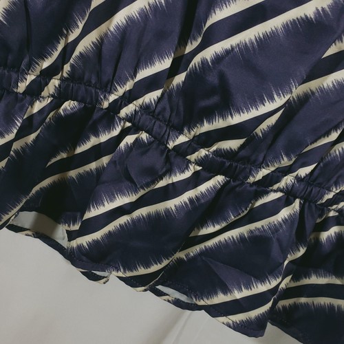 The Limited Women's Size L Top Blue White Diagonal Striped Short Sleeves Peplum - Picture 5 of 8