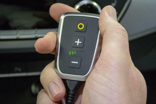 DTE Pedalbox + App FORD FOCUS II Cabriolet (10.06-09.10) 2.0TDCI 100kW/136PS - Foto 7 di 7