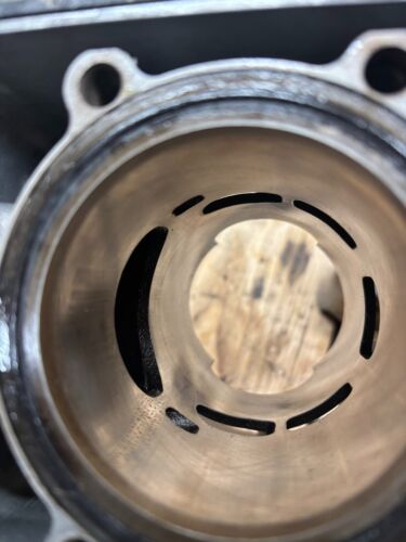 96 97 98 99 Ski-Doo Formula 500 CYLINDER AND PISTON 420923617 RW7354 - Picture 5 of 10