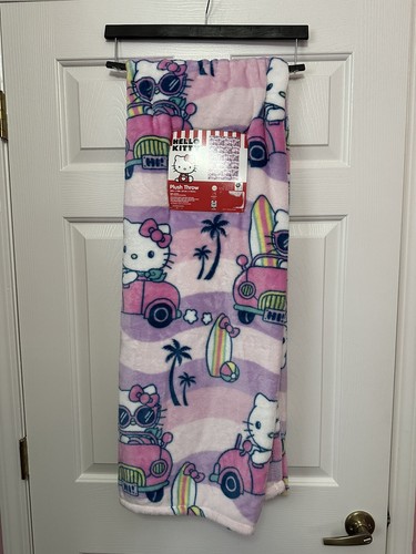 Hello Kitty Pink Car Beach Waves Surfboard Summer Purple 50 x 70" Throw Blanket - 第 1/3 張圖片