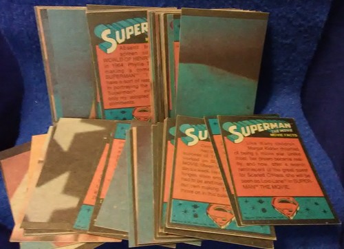 1978 Topps SUPERMAN the MOVIE Serie 1 Set di carte collezionabili base (77) e involucro - Foto 2 di 4
