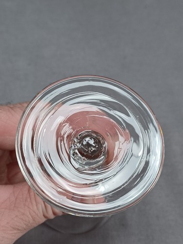 Early 19th Century British Wrythen Fluted Flint Glass Wine or Dwarf Ale Glass - Picture 8 of 9