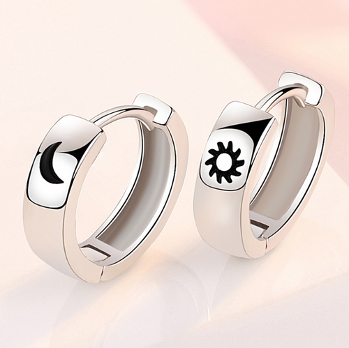 925 Sterling Silver Sun & Moon Huggie Hoop Endless Earrings 4x14mm Gift F9 - Picture 2 of 6