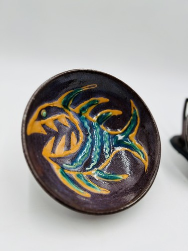Pair, Harding Black Pottery “Shark” Glazed Bowls Circa 1992 - Picture 4 of 8