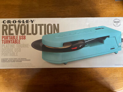 新品、携帯Crosley Revolution ポータブルUSBターンテーブル NEW IN BOX Crosley Revolution CR6002A-BL Blue Portable USB