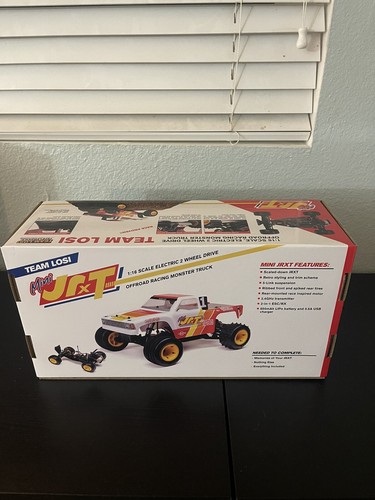 Losi 1/16 Mini JRXT Brushed 2WD Limited Edition Monster Truck RTR #346 - Picture 2 of 2