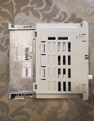 LSIS LSLV0015C100-2N VFD Power Inverter 7.5HP 240V 2.2KW 2.2KW - Picture 7 of 8