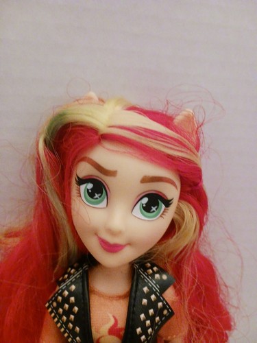Muñeca My Little Pony Equestria Girl 11" Sunset Shimmer 2017 Hasbro Sin accesorios - Imagen 2 de 7
