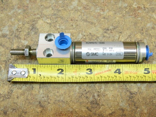 SMC  3/4" Bore  X  13/16" Stroke NCMRO75-0080 Pneumatic Cylinder  Block Mount - Bild 3 von 7