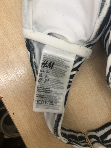 H&M Zebra Print Lightly Padded Non-wired Plunge Bra Size 34C - Picture 3 of 3