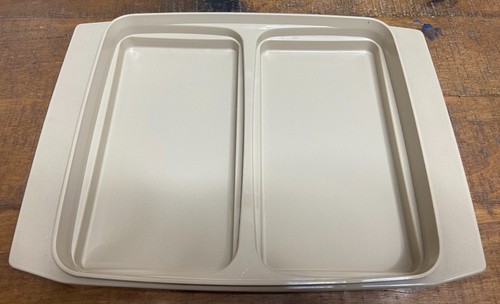 Vintage Tupperware Deviled Egg Keeper/Carrier 4pc Tray & Lid Almond Tan # 723-1 - Picture 5 of 12