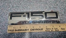 Ford OEM 2004-2008 F-150 XLT Front Fender Side Emblem Badge Logo 5L34-16B114-? 