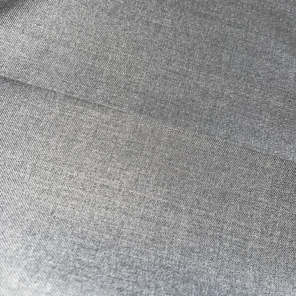 Giorgio Fiorelli 3 Piece Suit Super Fine Gray Jacket 48 In Chest Pants 40X31 - Image 2 of 4