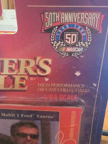 Winners Circle 1998 Jeremy Mayfield Mobil I #12 1:64 Scale Diecast - Picture 3 of 5