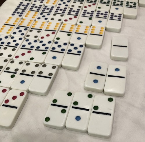 CARDINAL INDUSTRIES Double 9 Color Dot Dominoes in Collectible Tin 55pcs Free SH - Picture 11 of 15