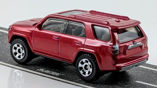 '18 Toyota 4Runner / Red / Matchbox / 2022 - Picture 2 of 2