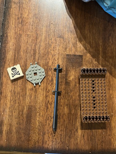Lego 6286 Parts 4215ap30 Skulls Eye Schooner Jolly Roger Boat Hull