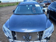Used Hood fits: 2015 Nissan Pathfinder  Grade B
