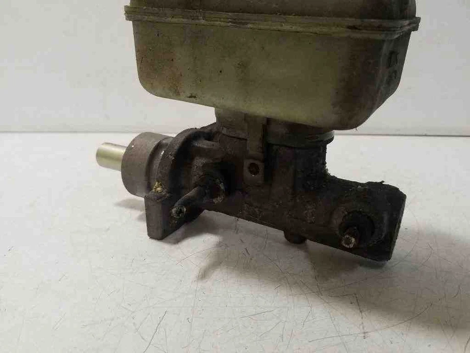 Cilindro de freno AUDI A3 Sportback 8VA, 8VF 1J1611349 1.9 diésel 81kw 1998 32165362 Foto 3 de 4