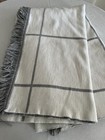 Docofil Reversible Throw Gray/White Fringe Each End