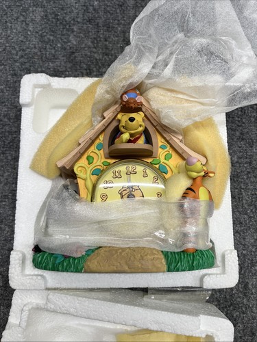 Winnie Pooh Kaminuhr - Disney Uhr Collector Club Series Tigger & Eeyore NEU - Bild 1 von 6