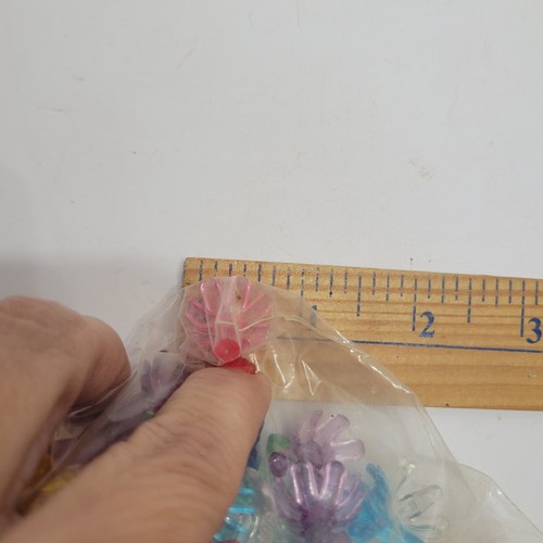 New NOS Vintage Bag Of Ceramic Christmas Tree Lights FLOWERS Bulbs Pegs - Picture 6 of 7