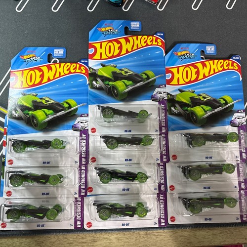 Hot Wheels Mainline Acceleracers Drone Army Expansion Bundle: RD-06 x10 BLACK - Picture 1 of 3